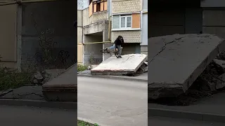 Кувырок на бмх #shorts #bmx #bmxstreet #бмх #бмхстрит