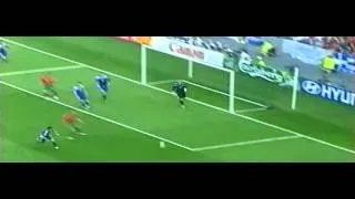 Cristiano Ronaldo Vs Greece - Euro 2004 By TheSeb (Cropped)