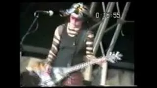 L7 - Diet Pill No.1 (Reading Festival)