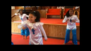 Anointed Praise ministering Tamela Mann's Step Aside (Live Version)