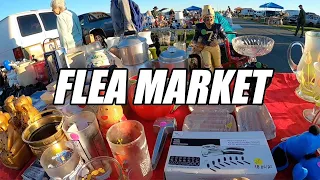 Flea Market Treasure Hunting Buying Bargains - Leesport PA Flea Market