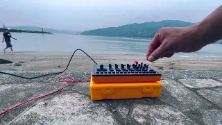 Roland T-8 Acid on the Beach