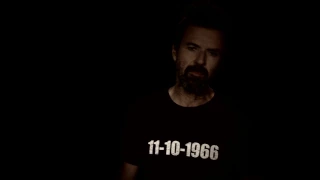 JARABE DE PALO "HUMO" (Videoclip Oficial)