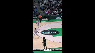 Menudo ALLEY-OOP de YANNICK KRAAG | Liga Endesa 2022-23