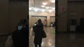 Выступление в метро Комсомольская