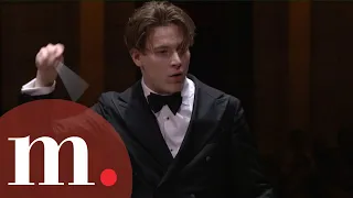 Klaus Mäkelä conducts Dies Irae from Mozart's Requiem