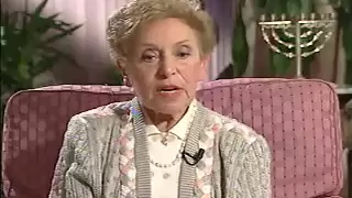 Holocaust Survivor Esther Clifford Testimony | USC Shoah Foundation