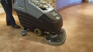 Karcher 32" Cutter demo