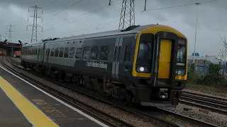 Trains at Millbrook (Hants) 15/03/24 (4K)