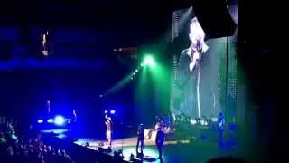 "I will praise you in this storm". Live by Casting Crowns. Sprint Center in Kansas City, M