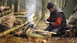 Winter Bushcraft, fire blower, spruce glue and hammocking in a spruce forest.