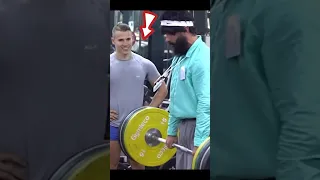 ELITE Powerlifter pretended to be a FAKE TRAINER 😨 Anatoly GYM PRANK #gym #fitness #viral #anatoly