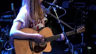 Lucy Rose - "Bikes" (eTown webisode #527)