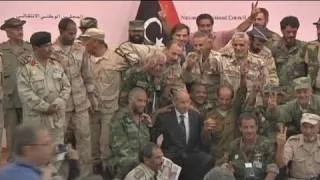 Каддафи похоронен в ливийской пустыне