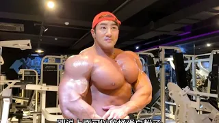韩国大胸王黄哲勋的胸部训练！