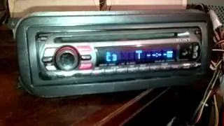 Estereo Sony Xplod CD MP3 USB, AUX