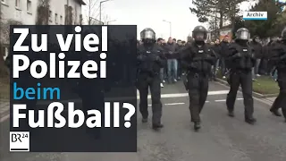 Fans fordern in offenen Brief: Weniger Polizei bei Fußballspielen?