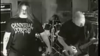 CANNIBAL CORPSE - No Remorse (got video from some other dude)