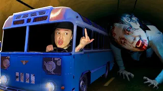 Я ПОЕХАЛ НОЧЬЮ ДОМОЙ НА АВТОБУСЕ и ЭТО ПРАВДА СТРАШНО!! (Night Bus)