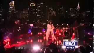 Nicki Minaj - Moment 4 Life/Save Me (New Years Eve with Carson Daly Live)
