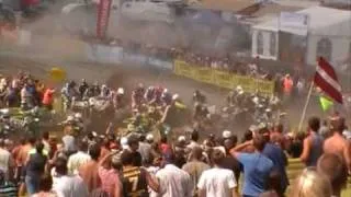 Sidecar motocross start crash