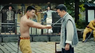 【Full Movie】Japanese soldier provokes a civilian, but he’s a kung fu expert,killing him with a palm.