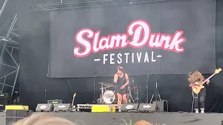 Millie Manders and The Shutup - “Bitter” Live at Slam Dunk North 2023