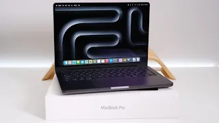 M3 Pro 14 Inch MacBook Pro - Unboxing, Comparison and First Look