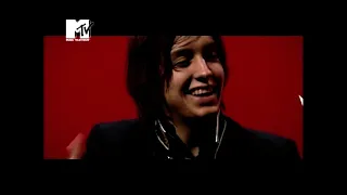 The Strokes, Live in London.  NYE 2005. + Interview with Alex Zane.