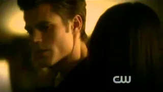 The Vampire Diaries - Stefan & Elena Love Scene