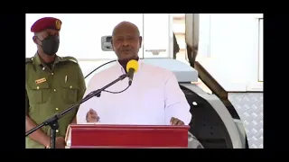 You have no right to attack a decorated officer,   Museveni warns those attacking Dr Musenero