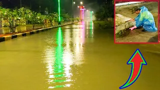 Massive Unclog Culvert On Street Road While Heavy Rain Massive Clogged! Remove Trash And Plastic