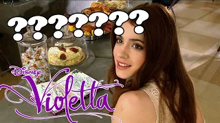 Violetta es RARA...