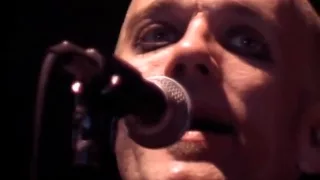 R.E.M. - Everybody Hurts (Road Movie '95)