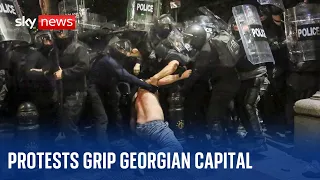 Georgia: Police use water cannon and tear gas against protesters opposing 'foreign agent' bill