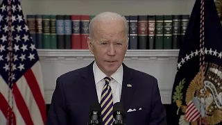 Biden Bans Imports of Russian Oil and Gas