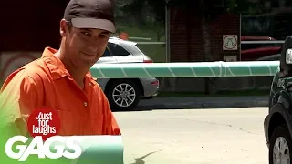 Blocking the Road with an Endless Pipe Prank