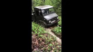 Покатушки товарищей в начале сезона 2 Unimog 404.