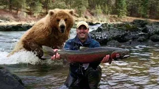 Невероятный случай на рыбалке! Медведь на рыбалке...
