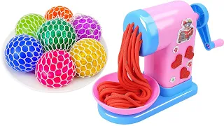 Make Playdoh w Rainbow Noodles From Mesh Slime and Ball