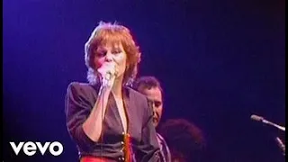 Pat Benatar - Fire And Ice (Official Live)