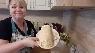 МОЙ НЕУДАВШИЙСЯ, НО ВСЕ РАВНО ВКУСНЫЙ РУЛЕТ.