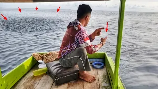 MEMANCING KERAPU/NYARI UMPAN DI DATANGI RIBUAN EKOR IKAN?.....