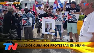 El exilio cubano en Miami y su "aplanadora" para terminar con la revolución.