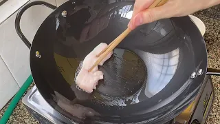 新买的铁锅要先开锅再用，教你开锅养锅用锅技巧，不生锈不粘锅