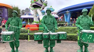 Hollywood Studios- Green Army Drum Corp