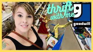 HIDING On the Shelf | GOODWILL Thrift With me | Reselling