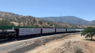 Tehachapi Loop Meet: UP Mixed Freight and UP Intermodal from *inside* the loop! Very Loud Trains!