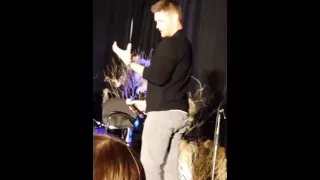 J2 Panel-DCcon 2016-Jensen Ackles acting out Jared Padalecki's perfect day.