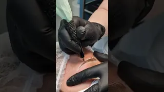 trucco  semipermanente sopracciglia  tecnica pelo a pelo